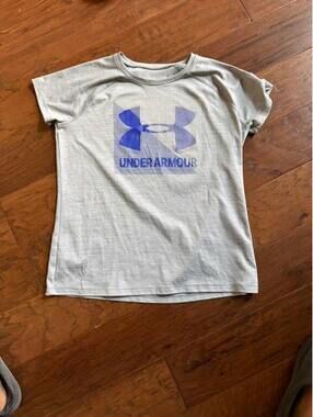 Under Armour Youth Short Sleeve Athletic T-Shirt Gray XL